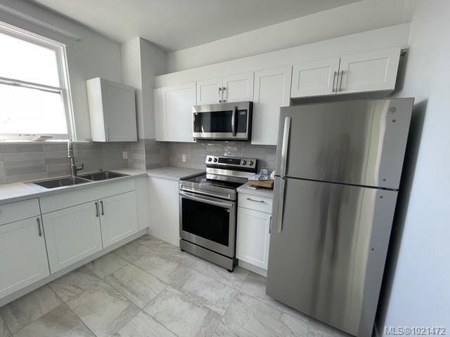 153 Menzies St, Victoria, BC