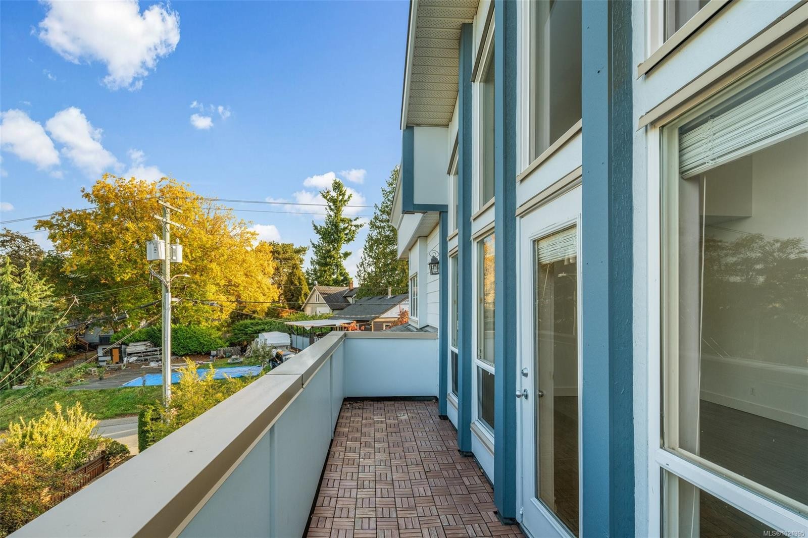 307-3915 Carey Rd, Saanich, BC - Outdoor With Balcony With Exterior