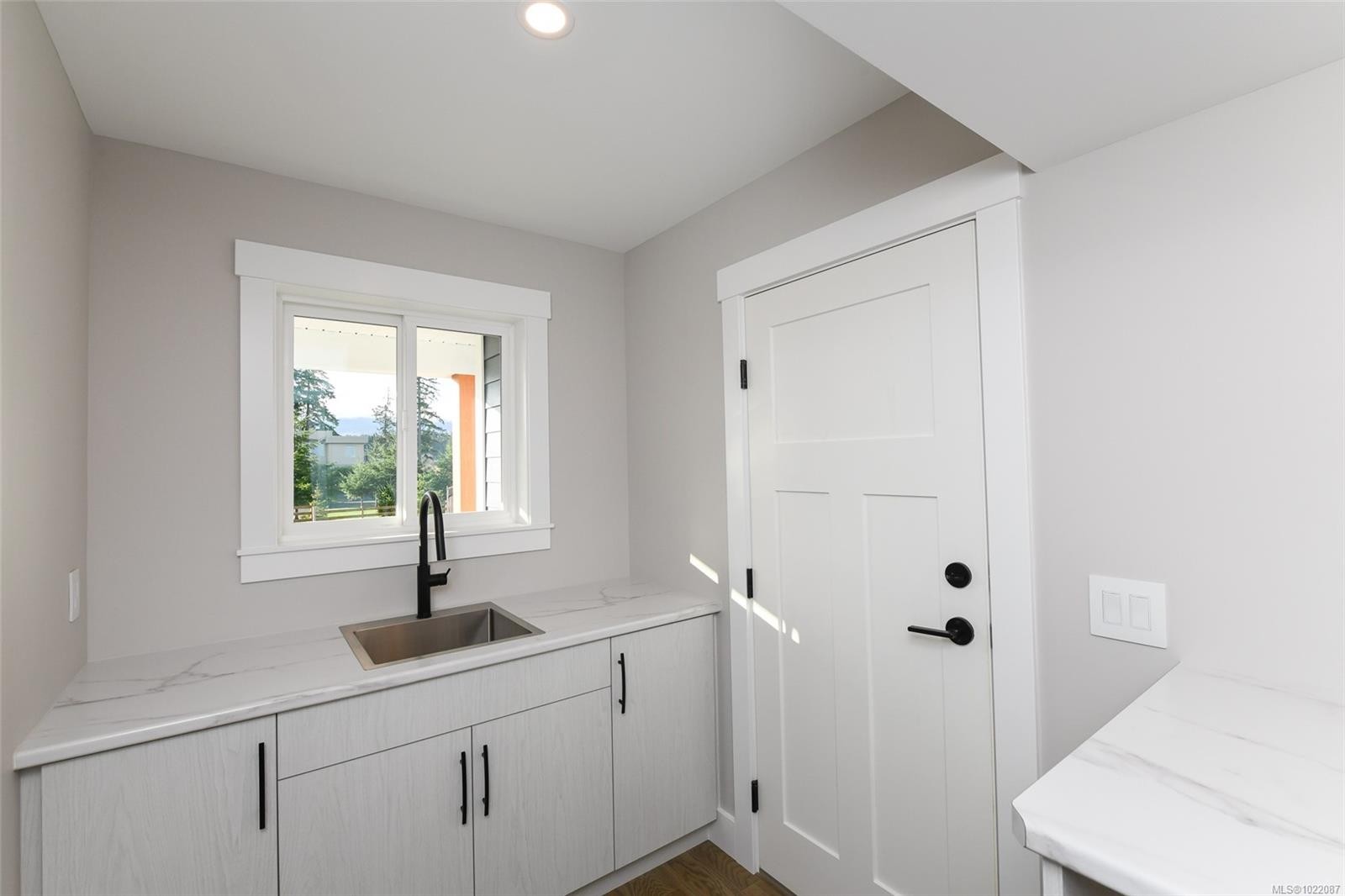 3392 Rhys Rd, Courtenay, BC