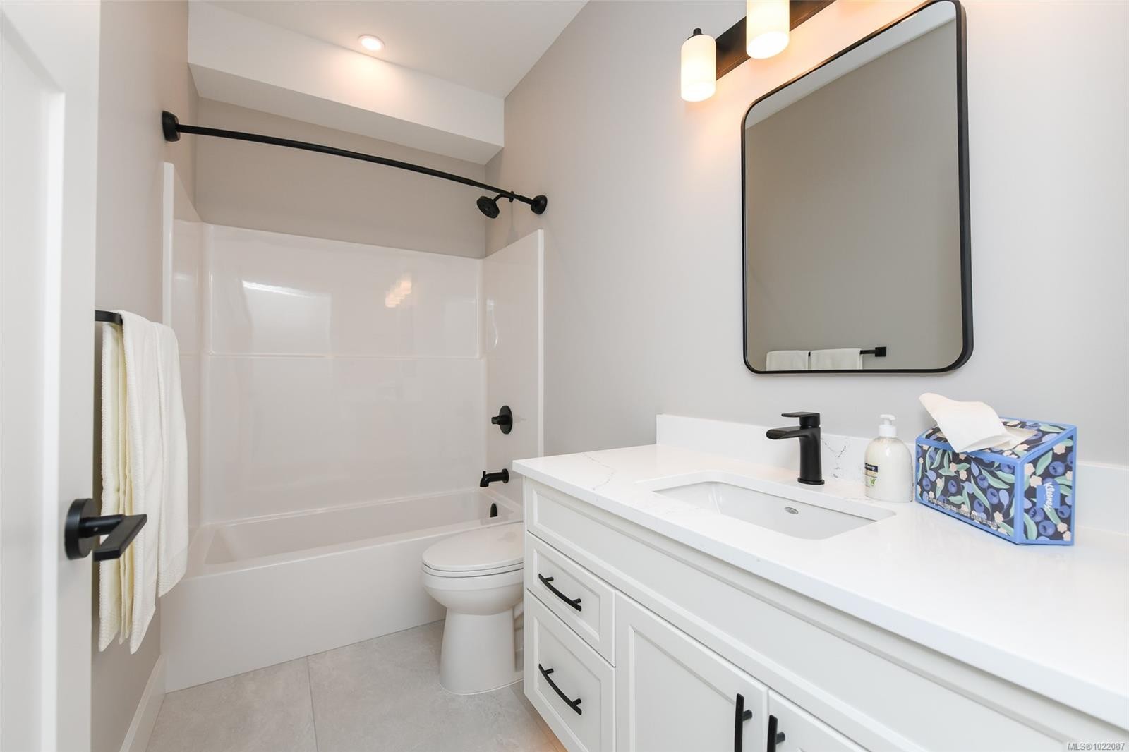 3392 Rhys Rd, Courtenay, BC