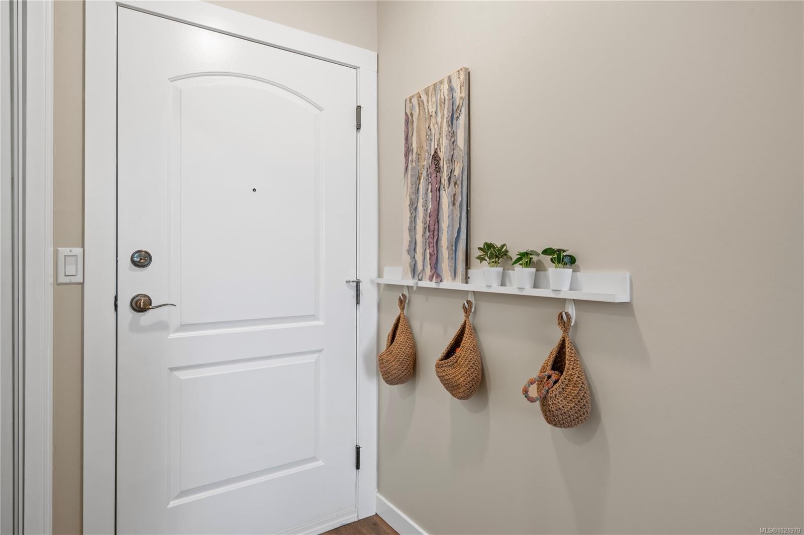 806-261 Mills St, Parksville, BC