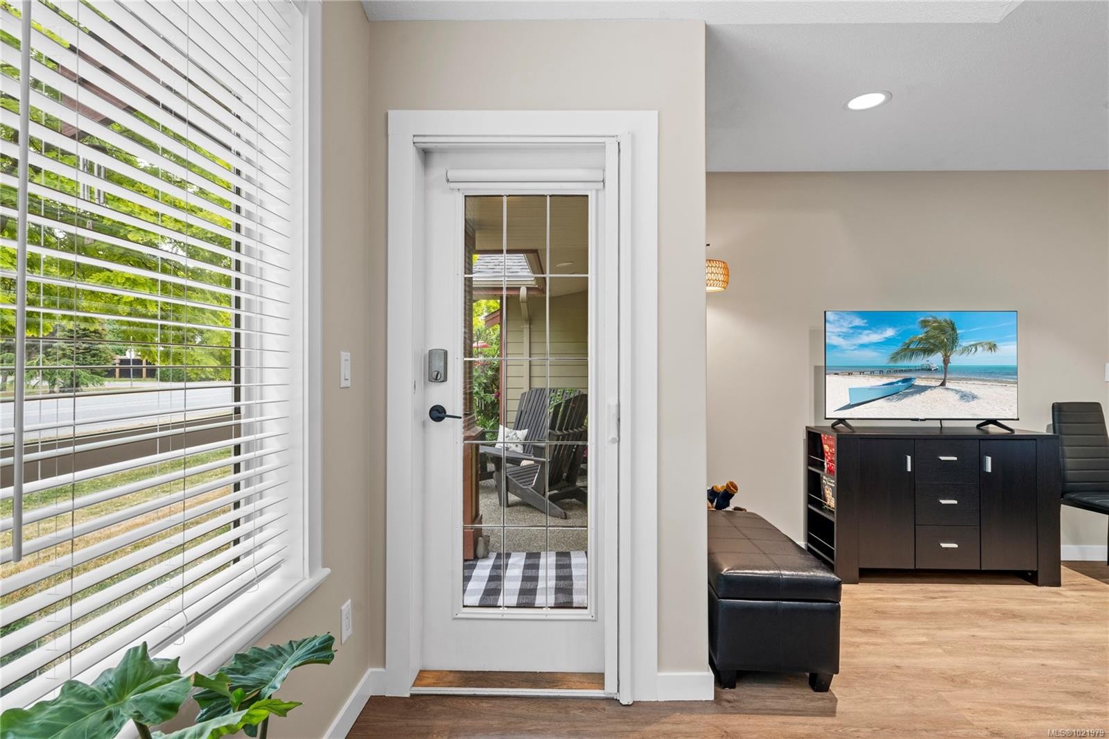 806-261 Mills St, Parksville, BC