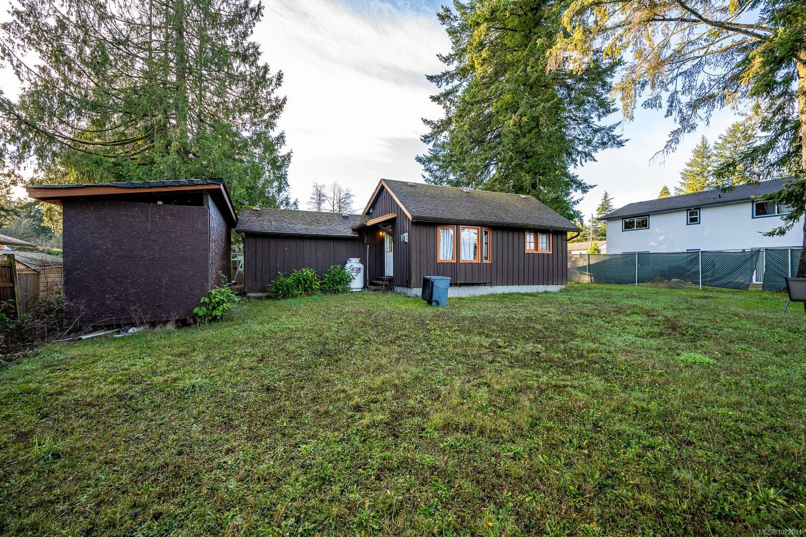 1576 Owen Rd, Comox, BC