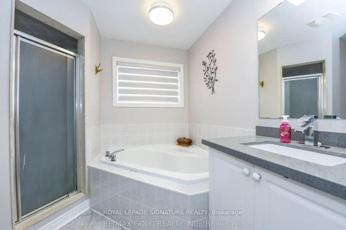 5670 Raleigh Street, Mississauga, ON