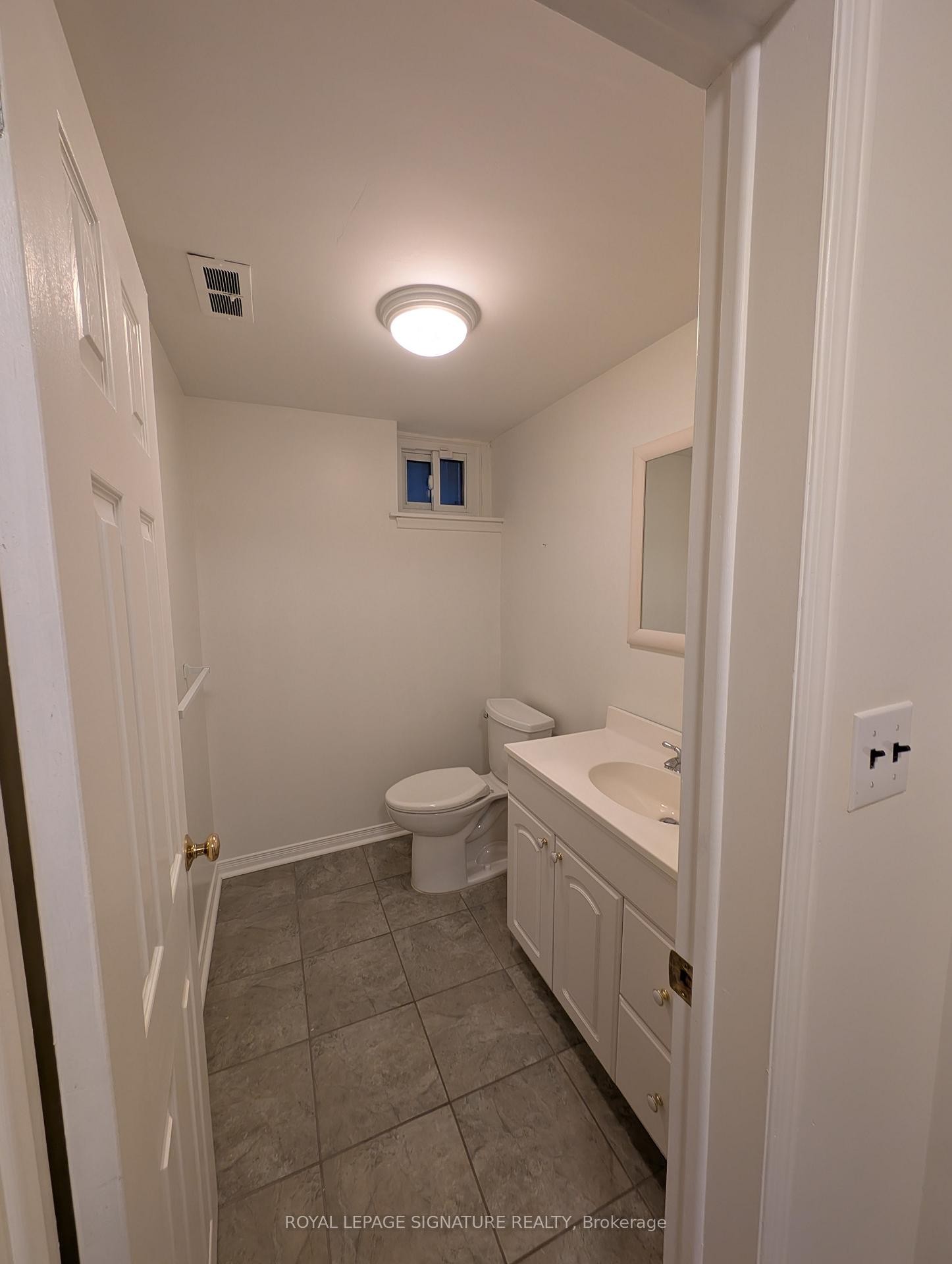 23 Palomino Crescent, Toronto, ON - Indoor Photo Showing Bathroom