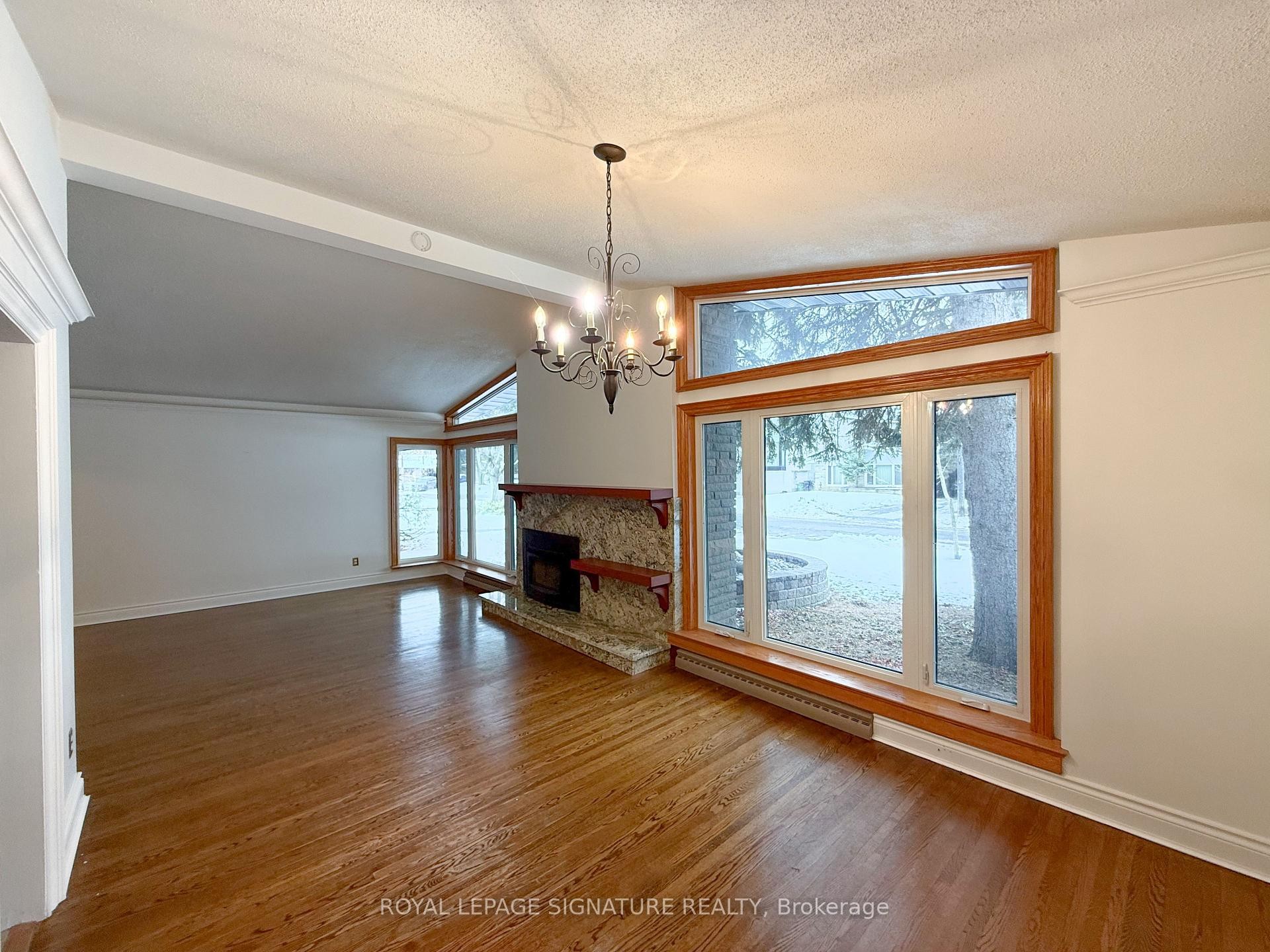 23 Palomino Crescent, Toronto, ON - Indoor With Fireplace