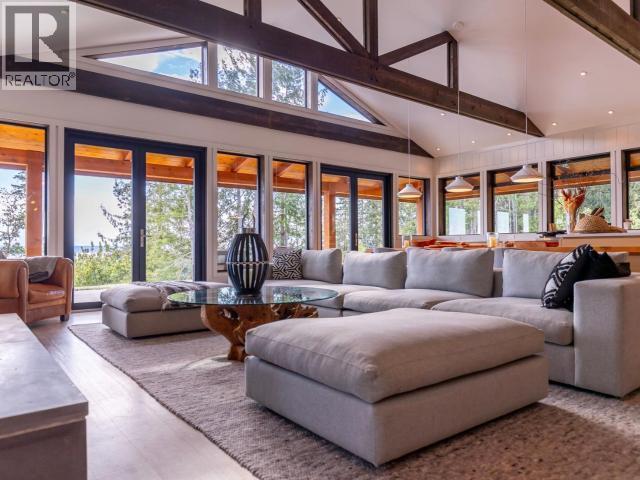 Lot 3 & 4 Sharpes Bay Road, Powell River, BC - Indoor Photo Showing Living Room
