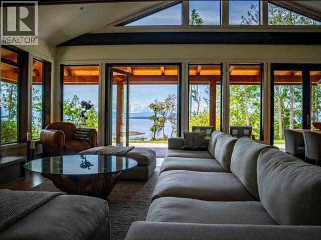 Lot 3 & 4 Sharpes Bay Road, Powell River, BC - Indoor Photo Showing Living Room