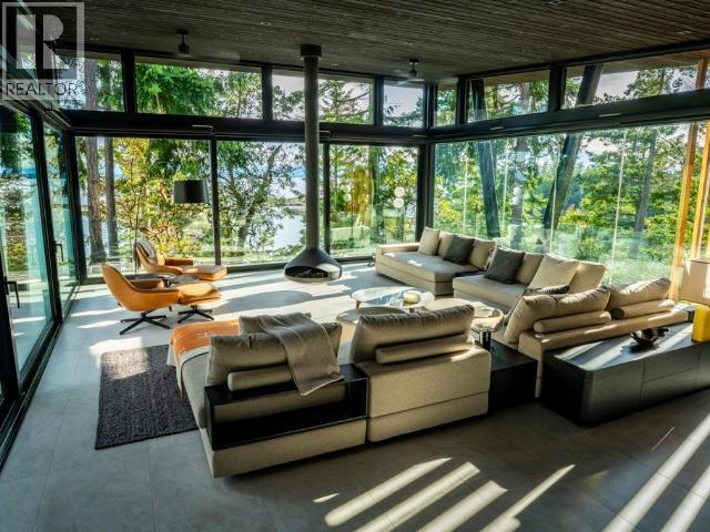 Lot 3 & 4 Sharpes Bay Road, Powell River, BC - Indoor