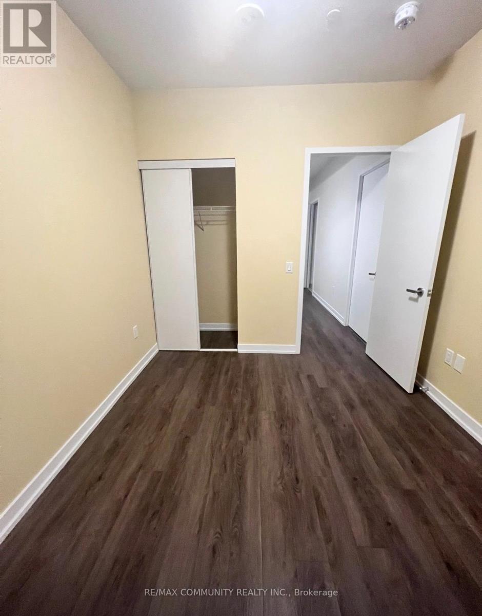 117W - 3 Rosewater Street, Richmond Hill, ON - Indoor Photo Showing Other Room