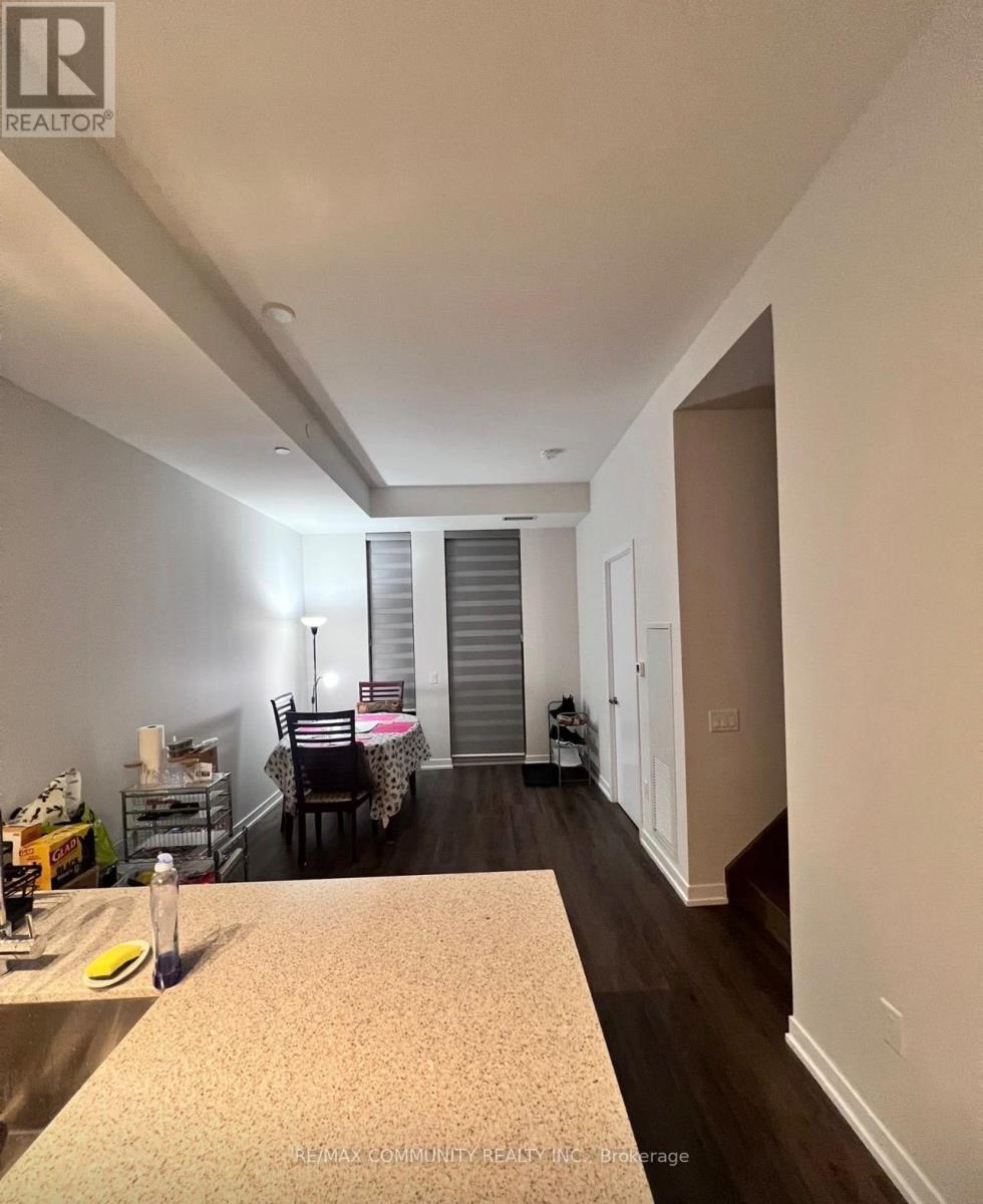 117W - 3 Rosewater Street, Richmond Hill, ON - Indoor Photo Showing Other Room