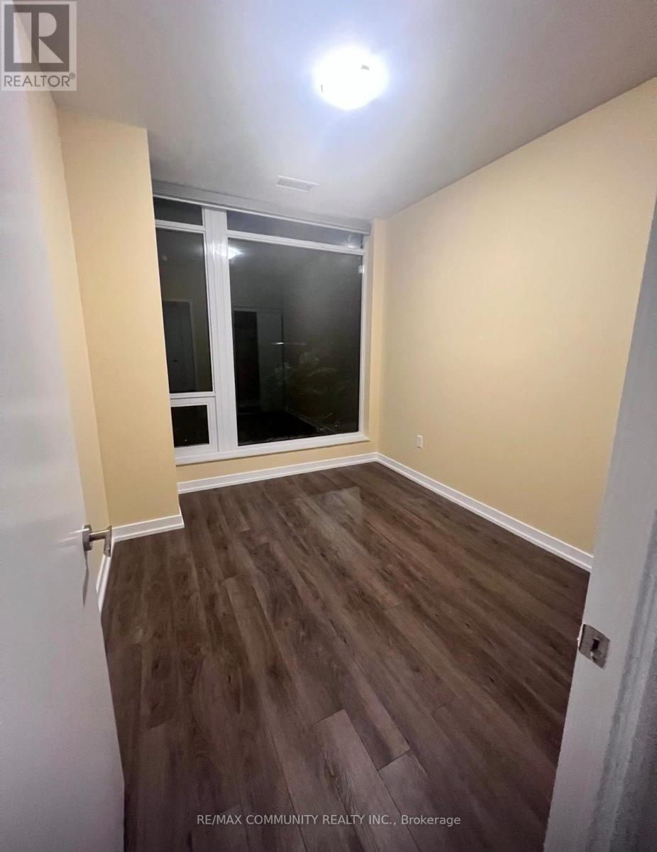 117W - 3 Rosewater Street, Richmond Hill, ON - Indoor Photo Showing Other Room