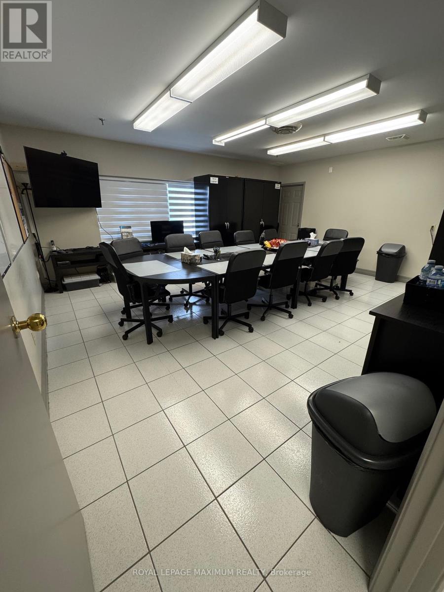 18 - 67 Rodinea Road, Vaughan, ON