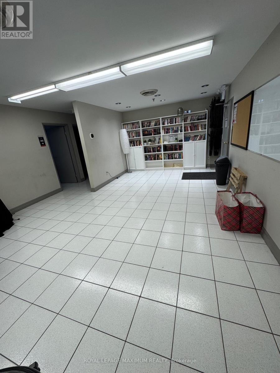 18 - 67 Rodinea Road, Vaughan, ON