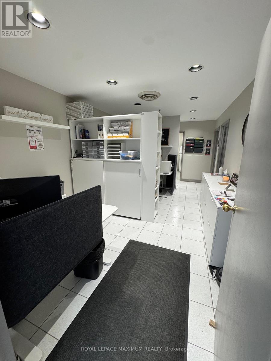 18 - 67 Rodinea Road, Vaughan, ON