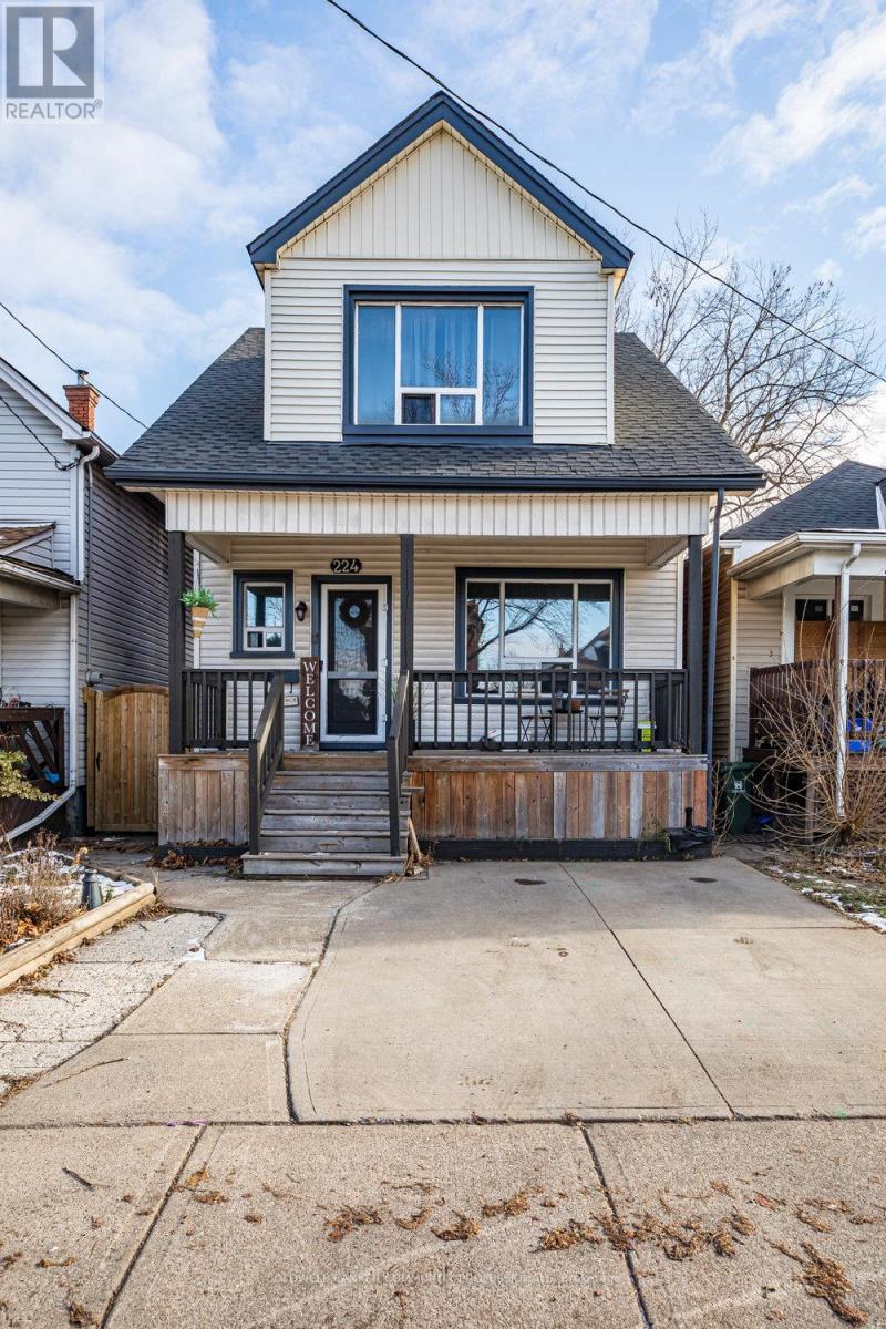 224 Balmoral Avenue N, Hamilton, ON - Outdoor