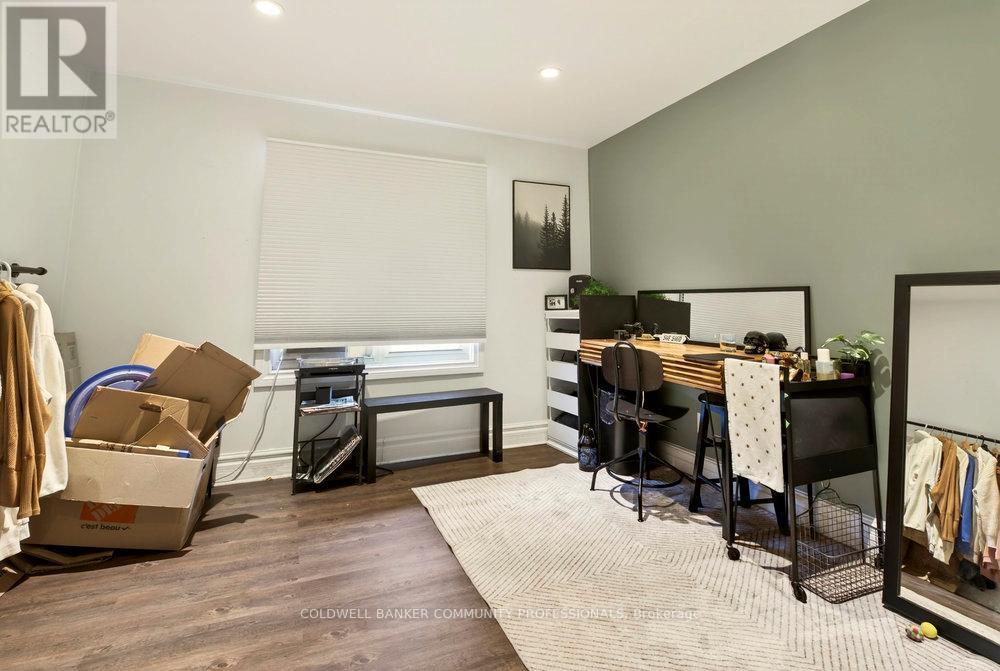 224 Balmoral Avenue N, Hamilton, ON - Indoor