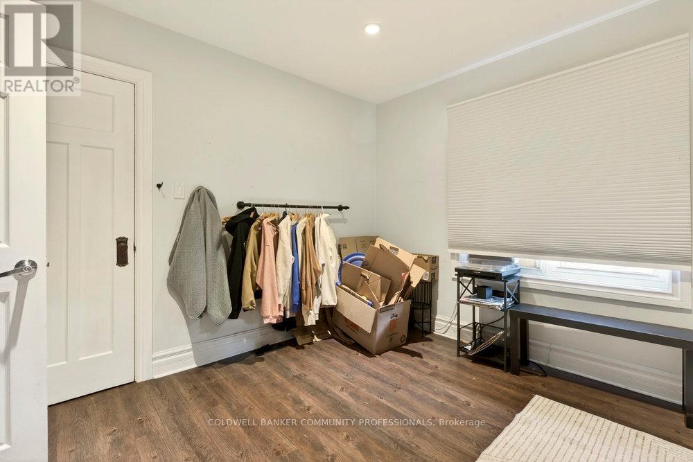 224 Balmoral Avenue N, Hamilton, ON - Indoor