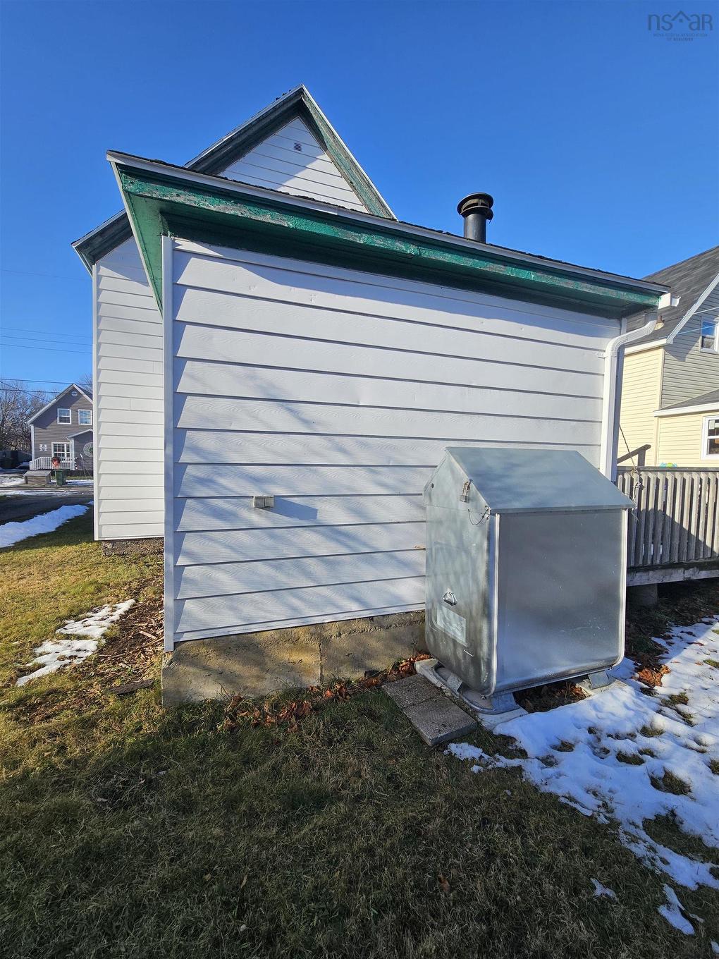 3 Thompson Avenue, North Sydney, NS