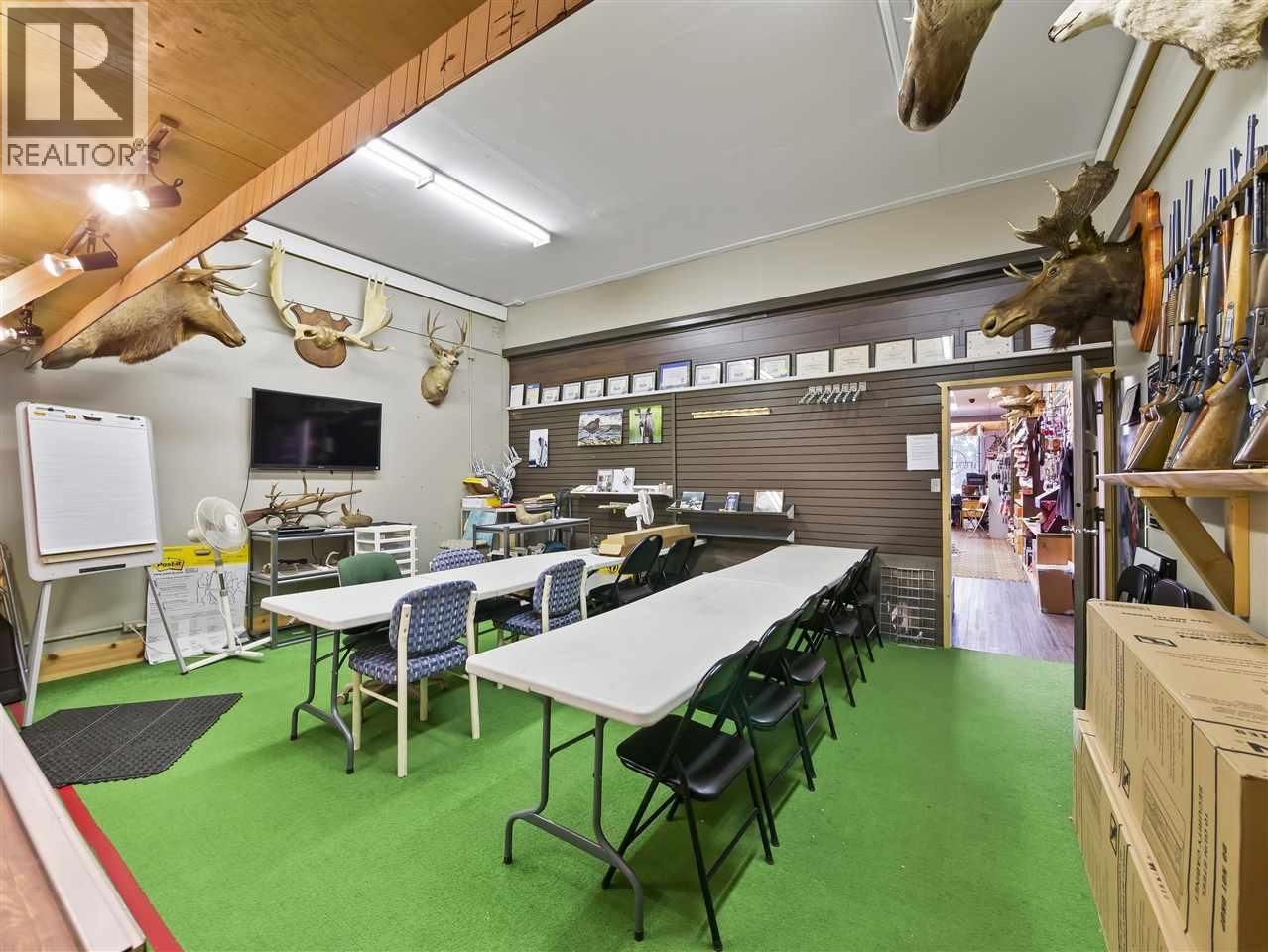 2A 747 North Road, Gibsons, BC