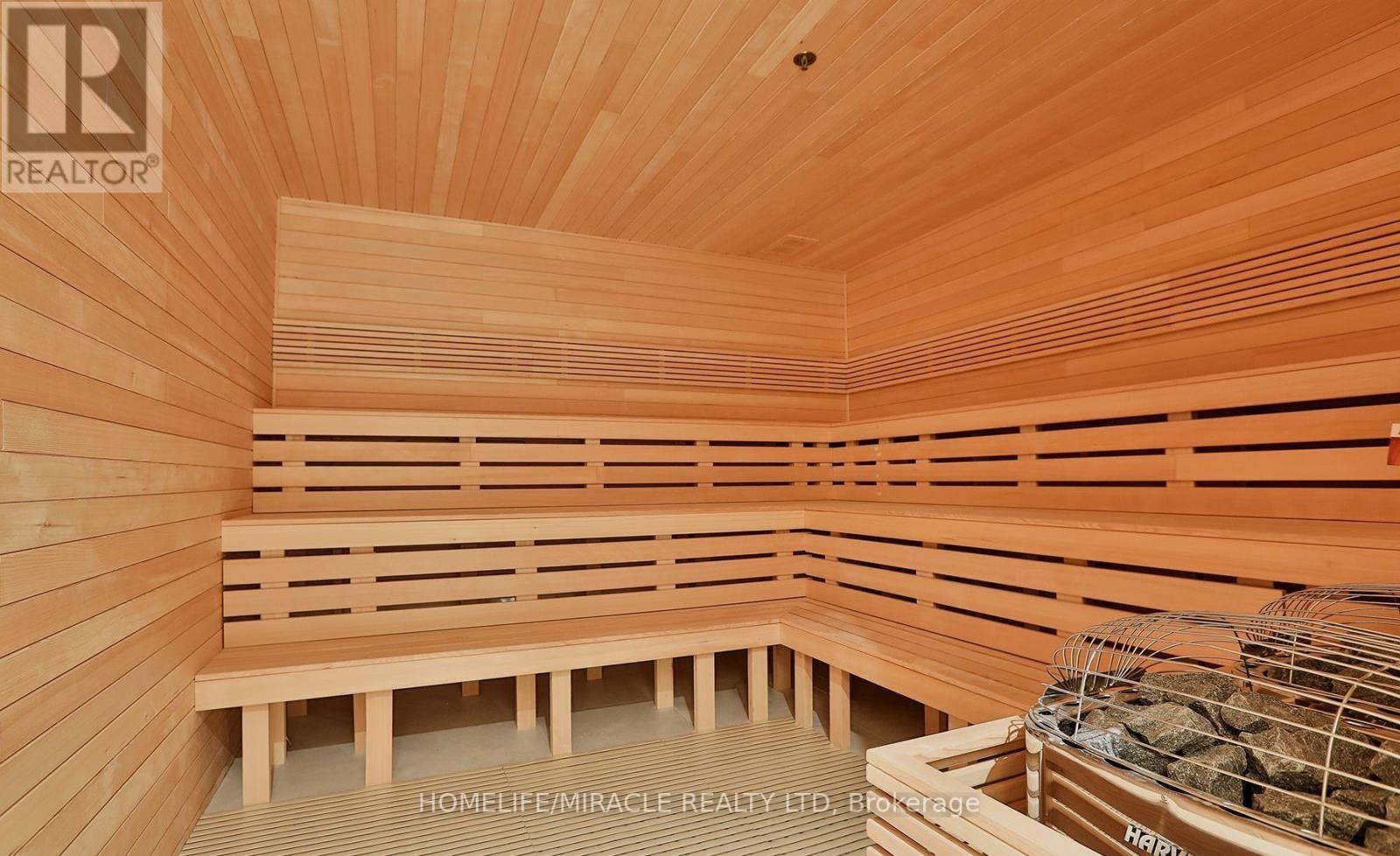 2701 - 395 Square One Drive, Mississauga, ON - With Exterior