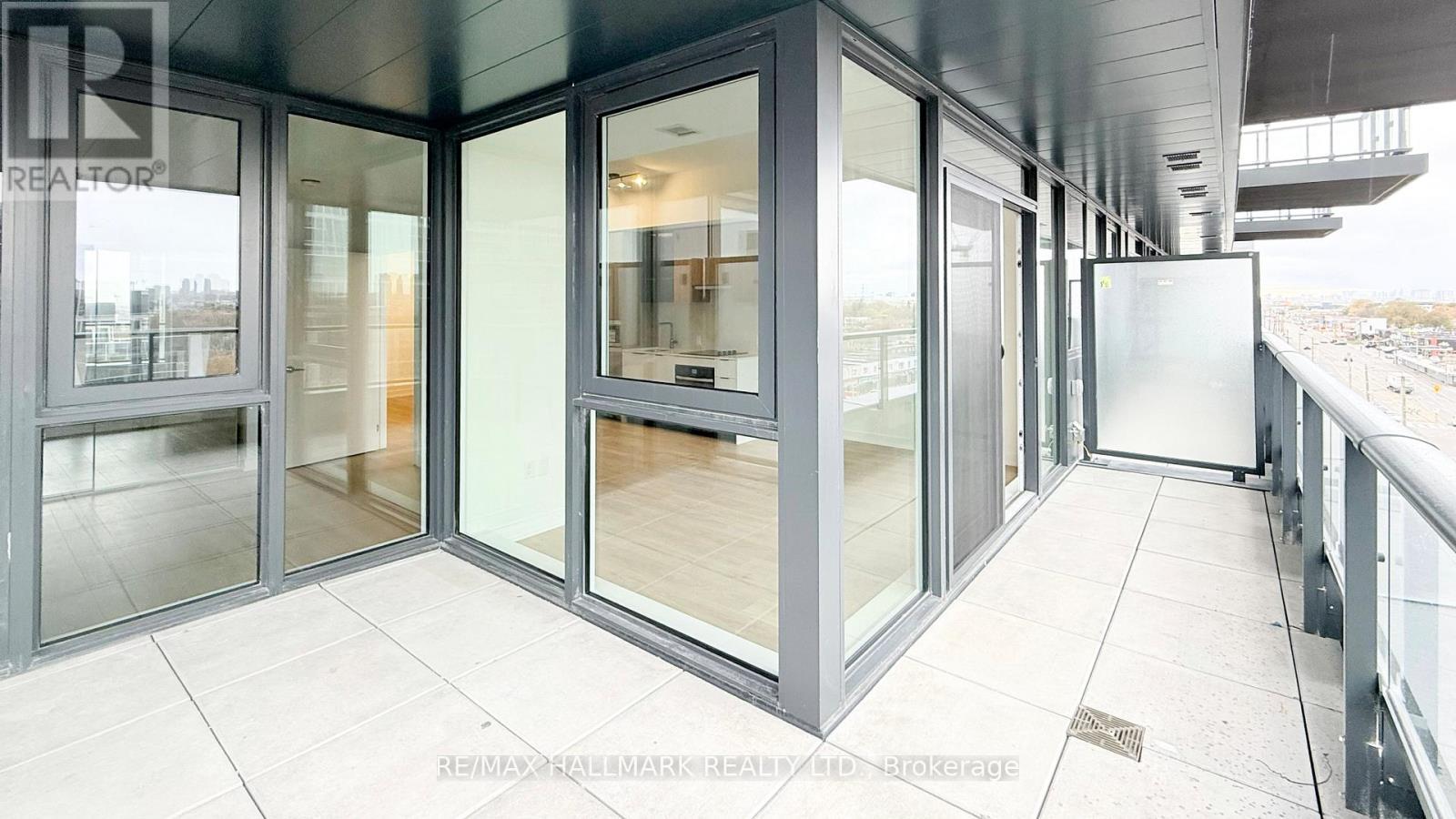 617 - 1037 The Queensway, Toronto, ON - Outdoor With Balcony With Exterior