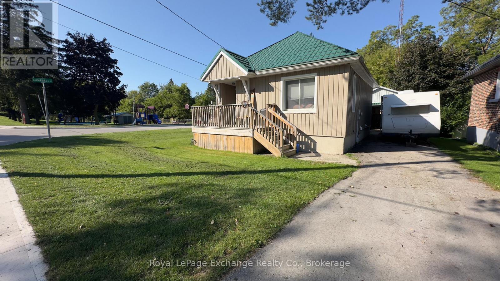 127 Yonge Street S, Brockton, ON - Outdoor