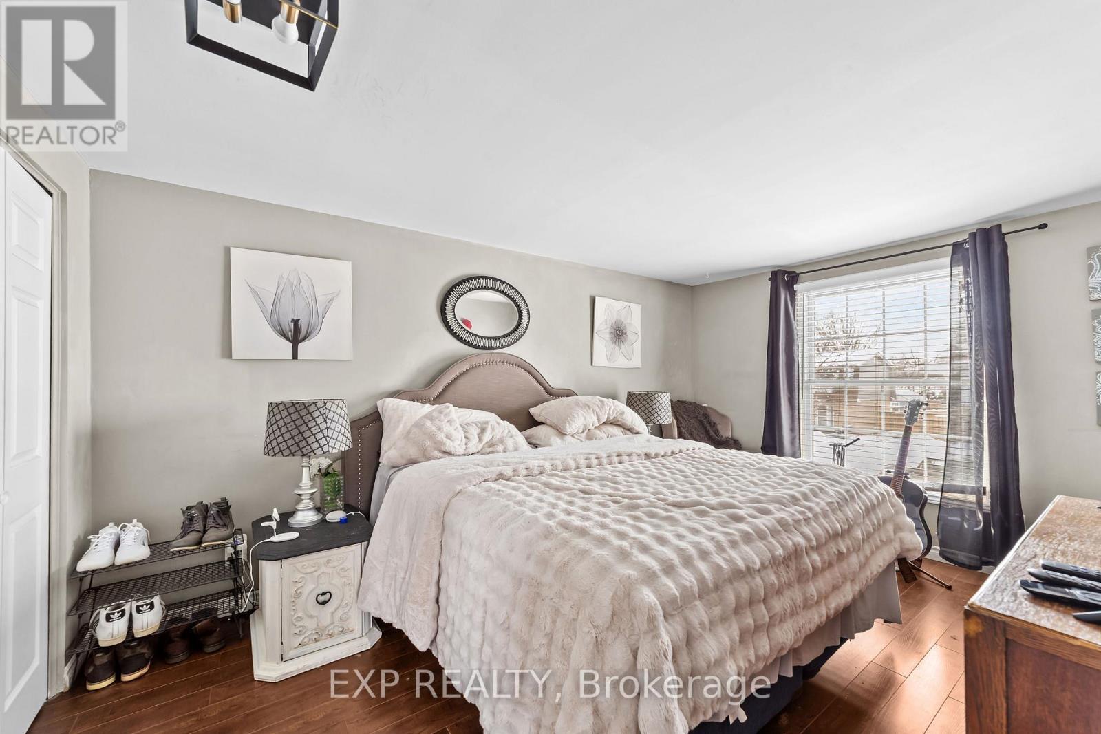 16 Edmunds Crescent, London South (South T), ON