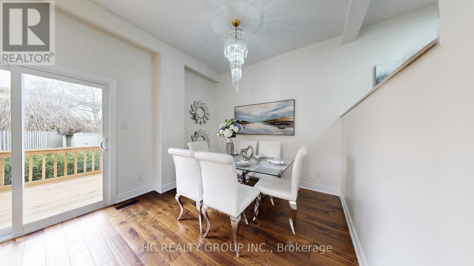 144 Silver Springs Boulevard, Toronto, ON - Indoor