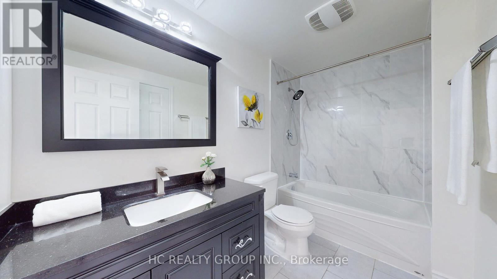 144 Silver Springs Boulevard, Toronto, ON - Indoor Photo Showing Bathroom