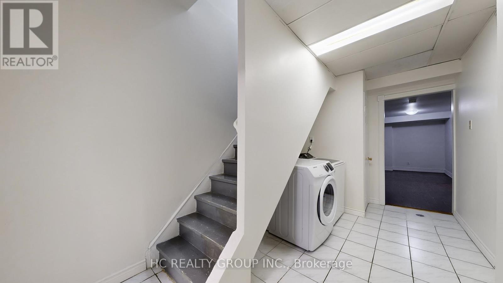 144 Silver Springs Boulevard, Toronto, ON - Indoor Photo Showing Laundry Room