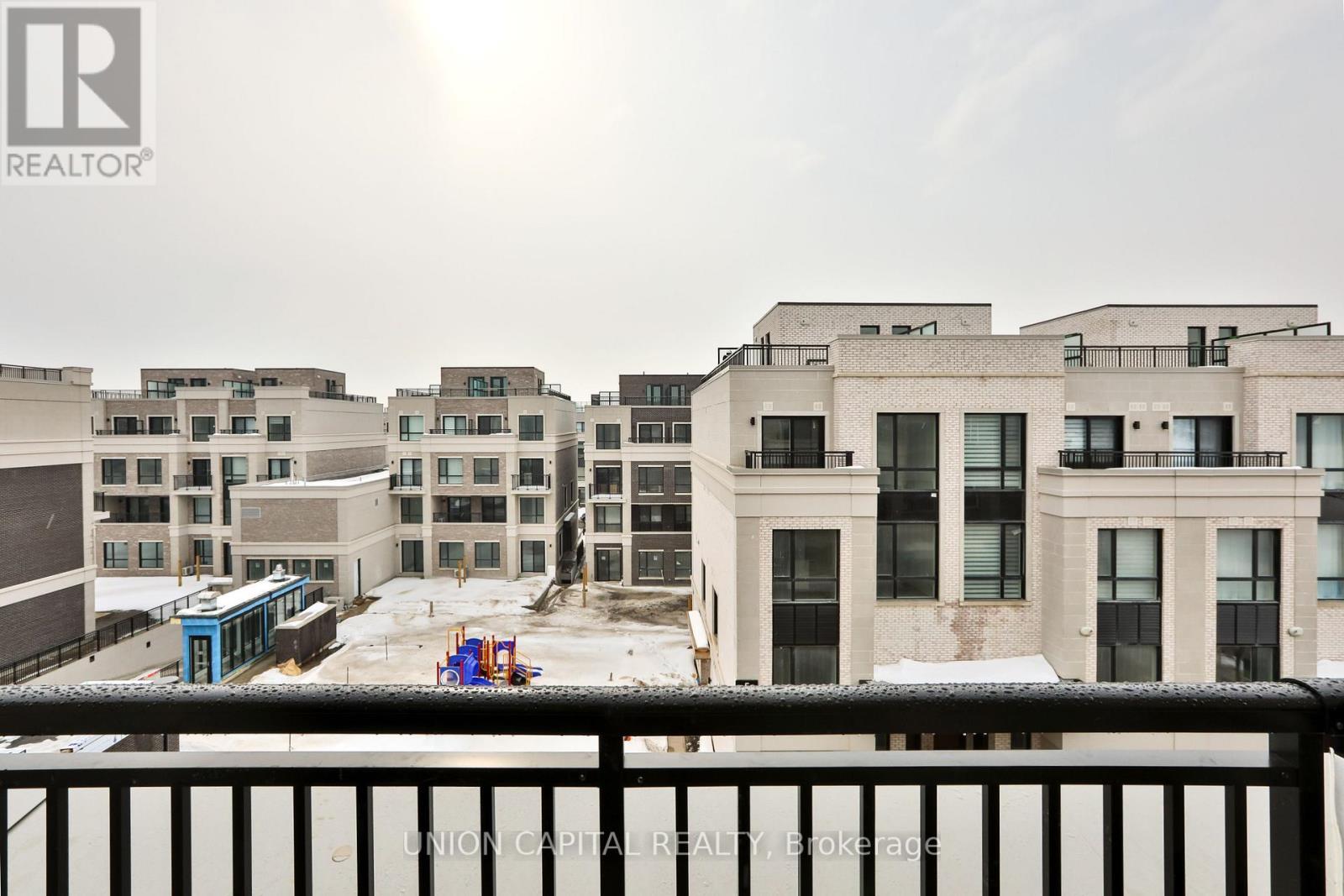 203 - 2 Red Squirrel Lane, Richmond Hill, ON - Outdoor With Balcony