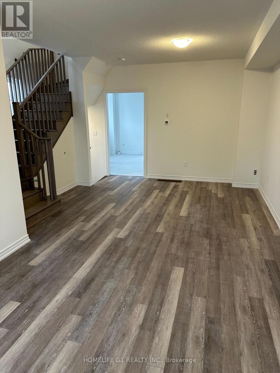 8 - 68 First Street, Orangeville, ON - Indoor Photo Showing Other Room