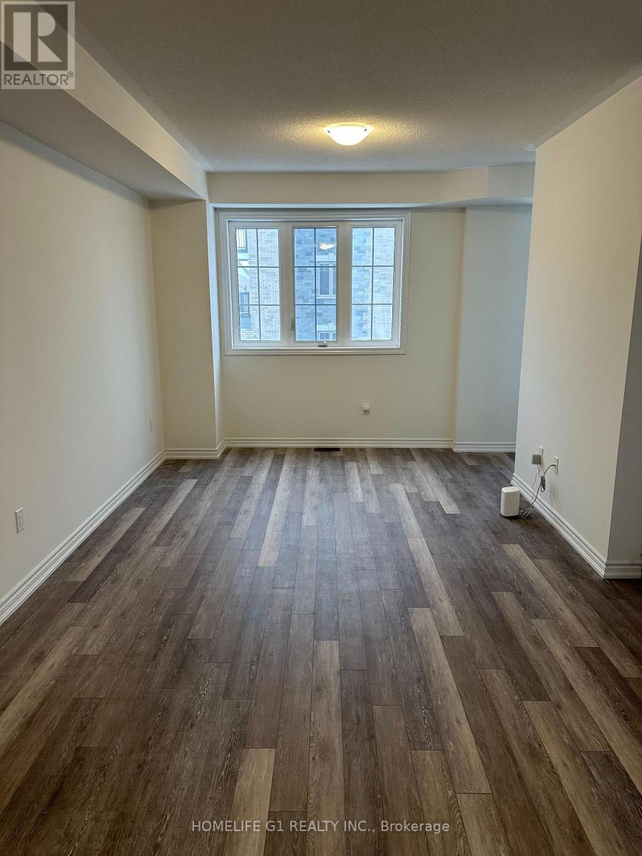 8 - 68 First Street, Orangeville, ON - Indoor Photo Showing Other Room