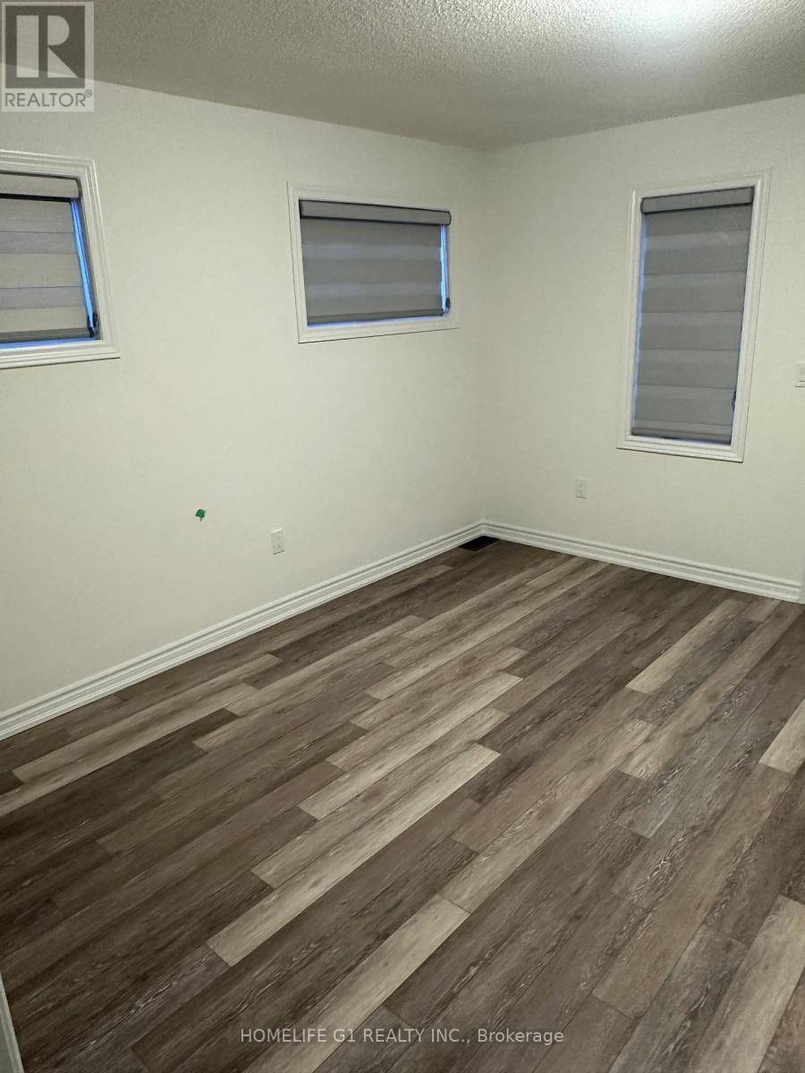 8 - 68 First Street, Orangeville, ON - Indoor Photo Showing Other Room