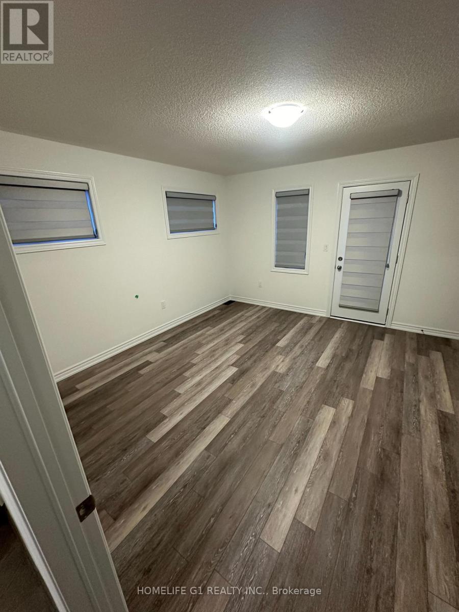 8 - 68 First Street, Orangeville, ON - Indoor Photo Showing Other Room