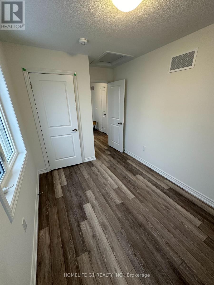 8 - 68 First Street, Orangeville, ON - Indoor Photo Showing Other Room