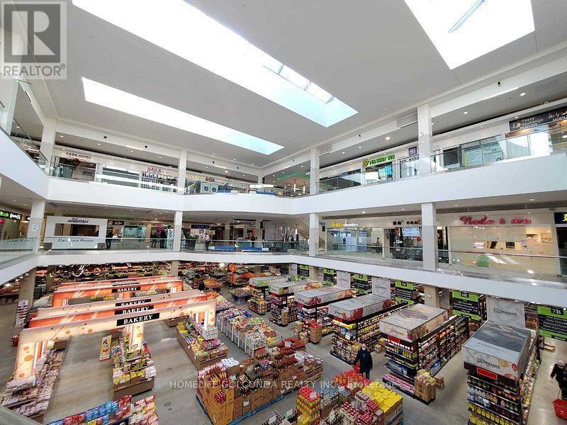 235 - 7181 Yonge Street, Markham, ON