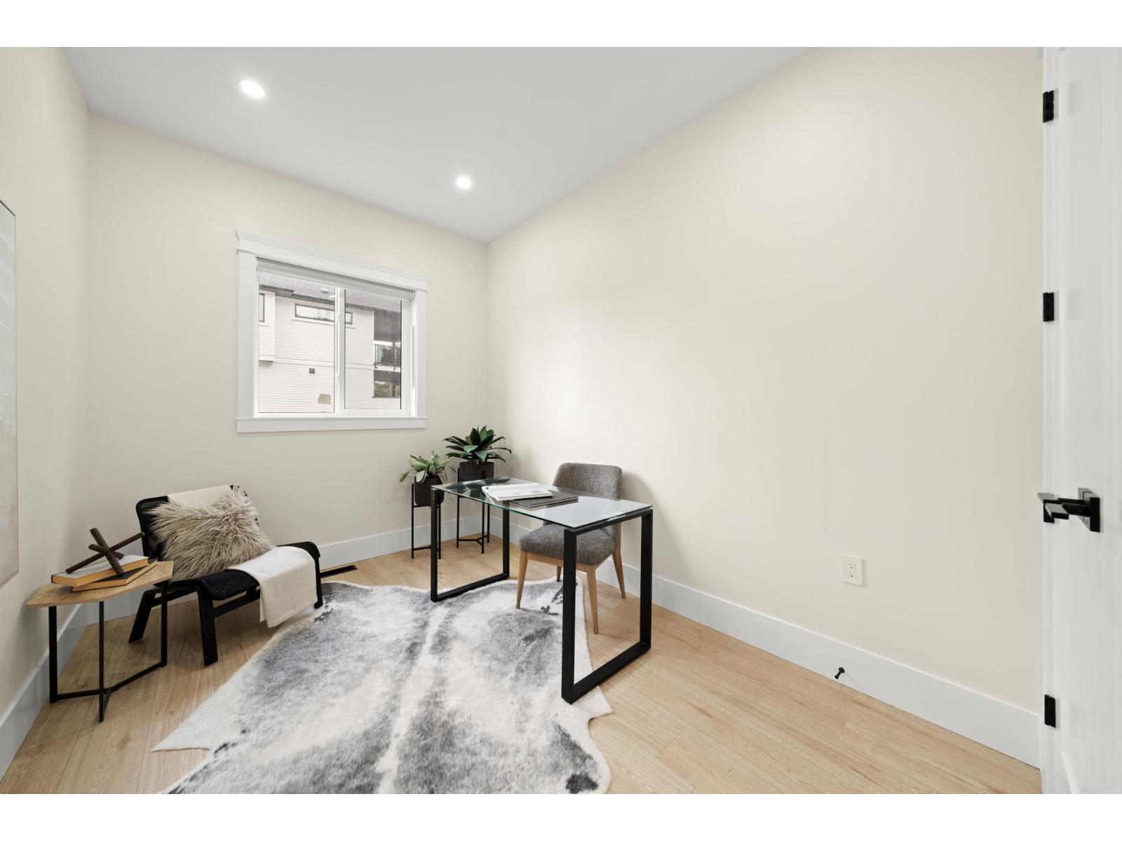 33995 Walnut Avenue, Abbotsford, BC - Indoor