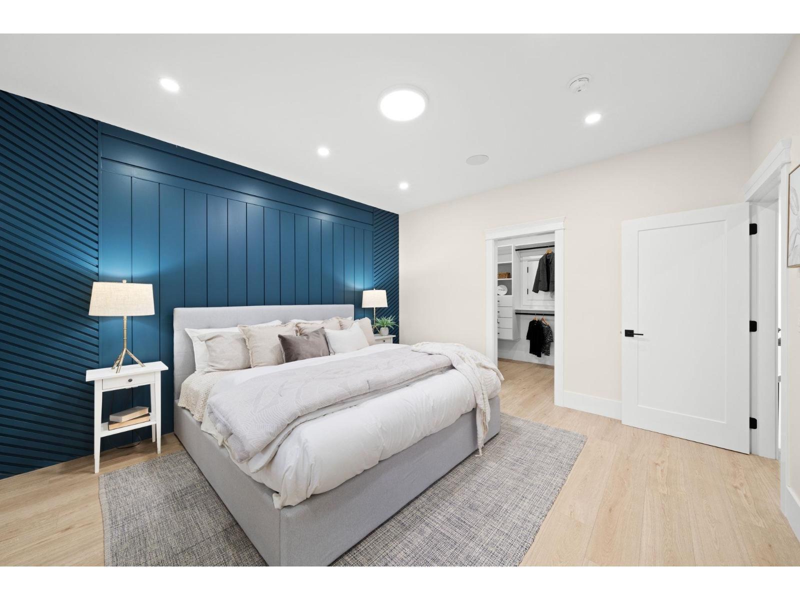 33995 Walnut Avenue, Abbotsford, BC - Indoor Photo Showing Bedroom