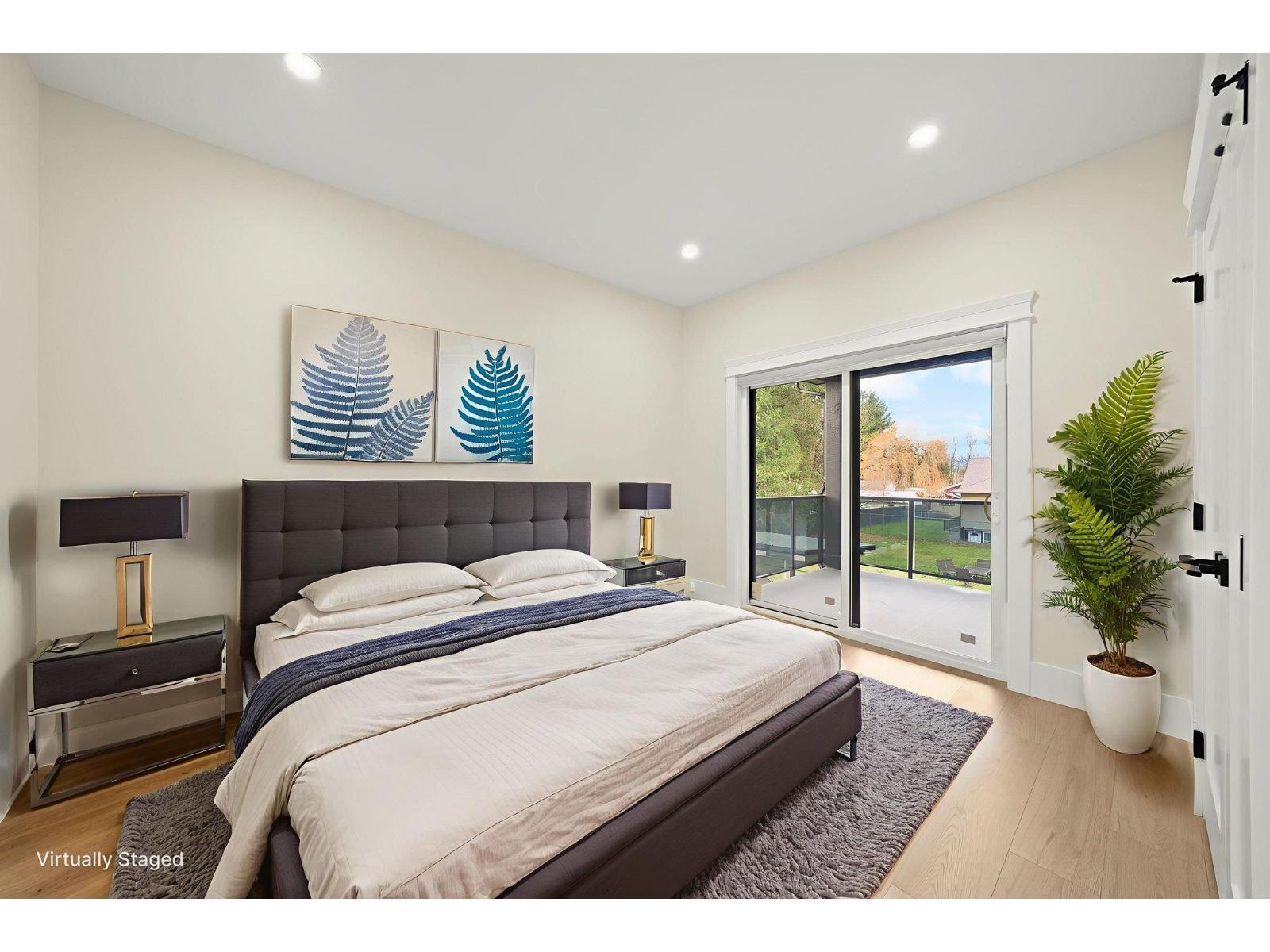 33995 Walnut Avenue, Abbotsford, BC - Indoor Photo Showing Bedroom