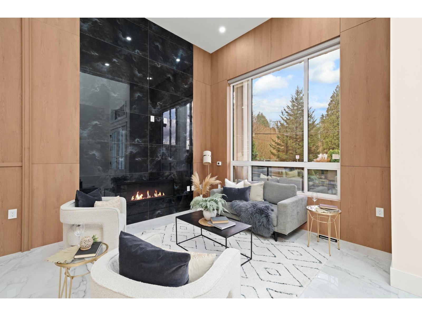 33995 Walnut Avenue, Abbotsford, BC - Indoor