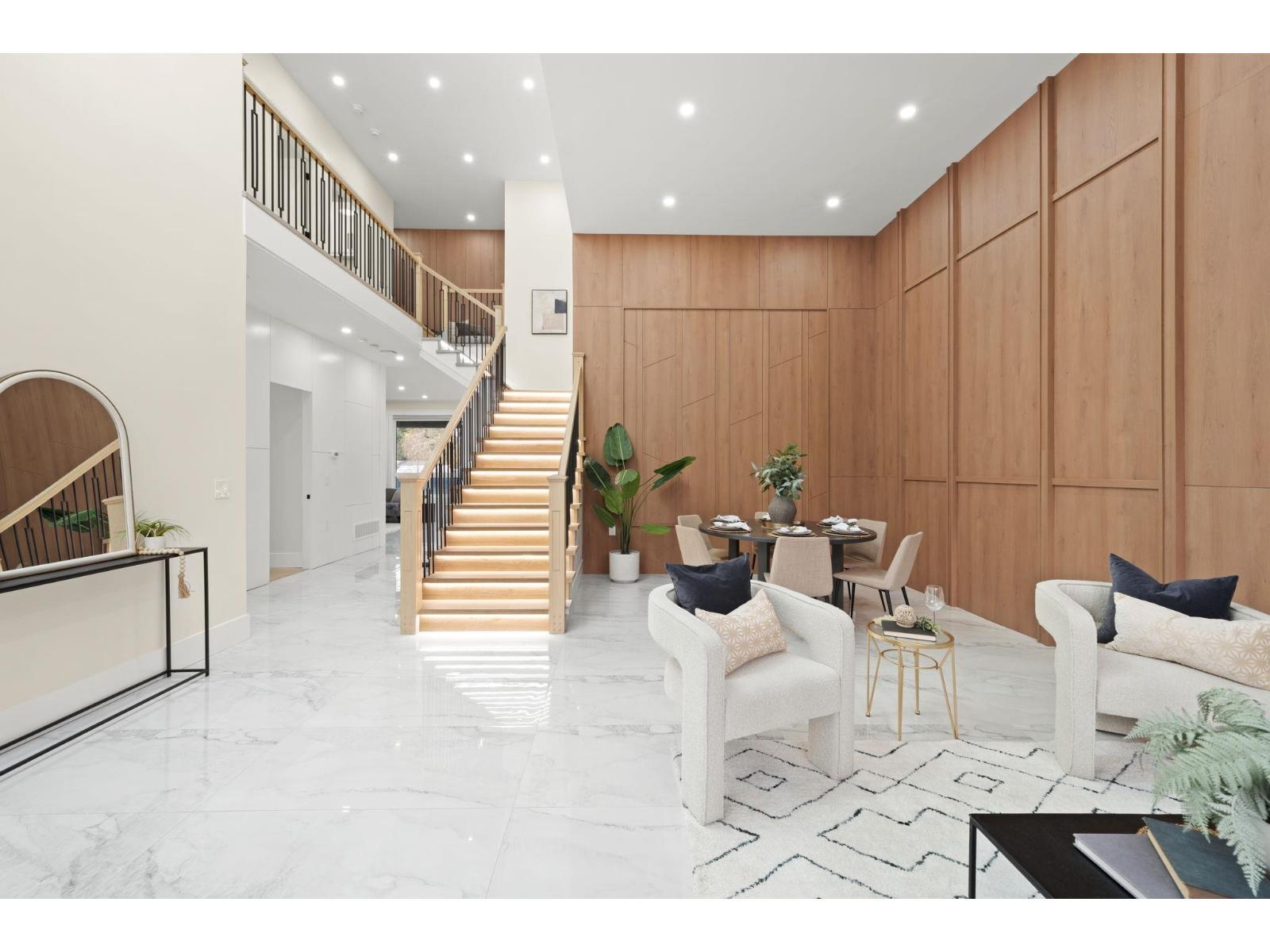 33995 Walnut Avenue, Abbotsford, BC - Indoor Photo Showing Other Room