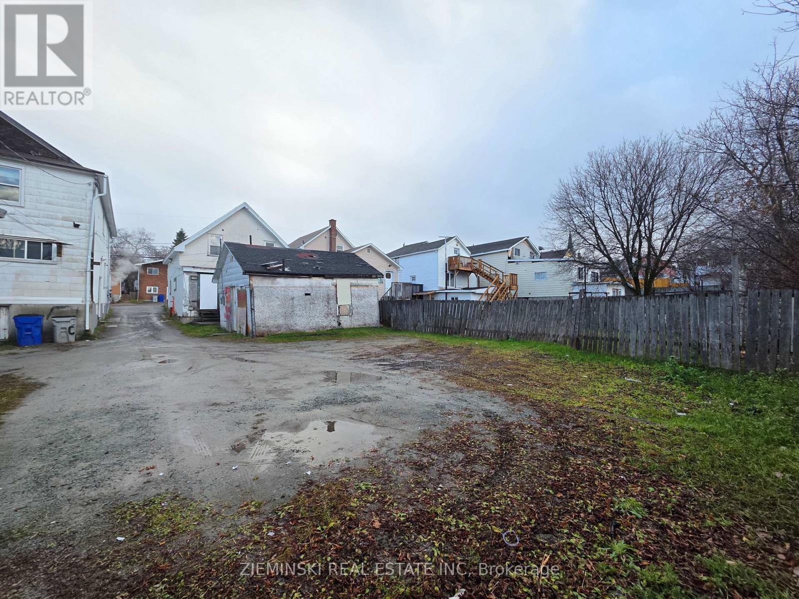 157 Pine Street N, Timmins (Tne - Central), ON