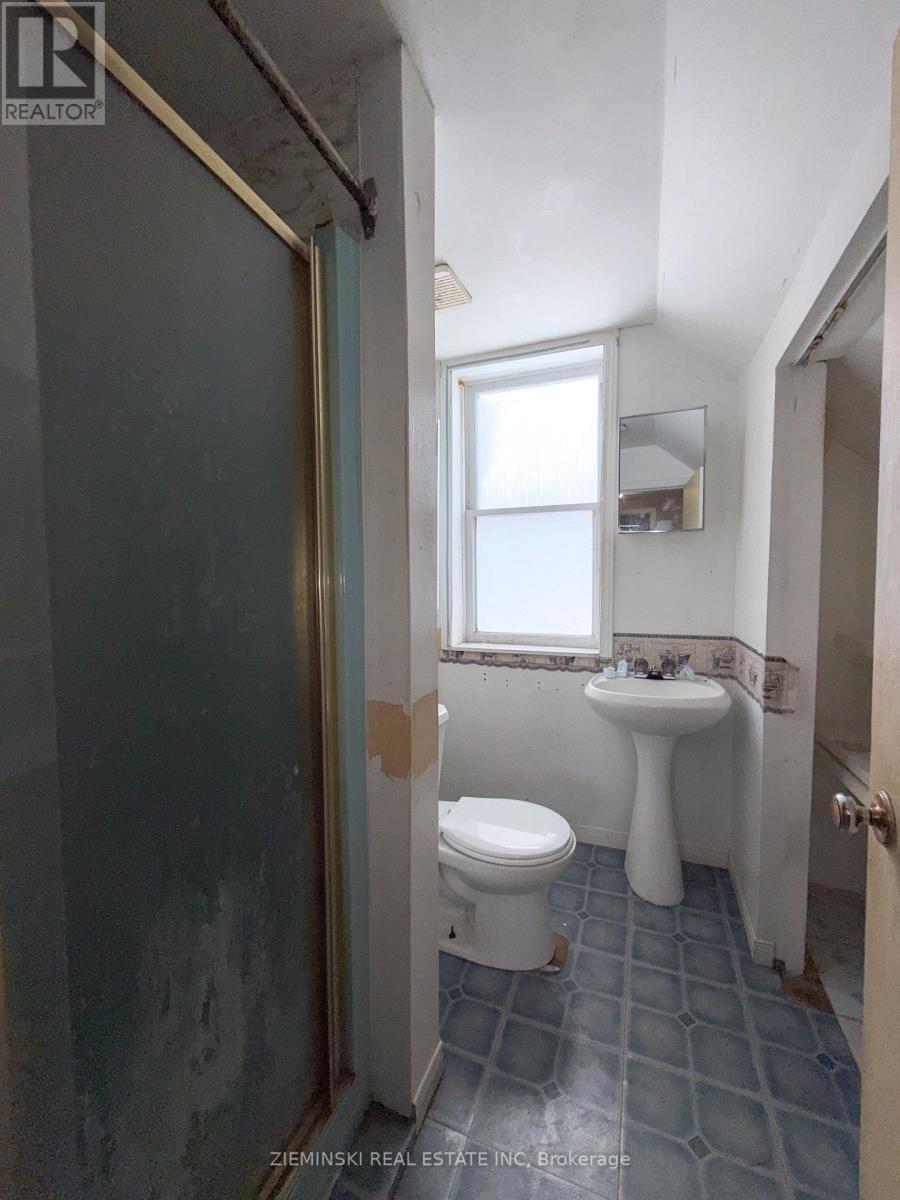 157 Pine Street N, Timmins (Tne - Central), ON