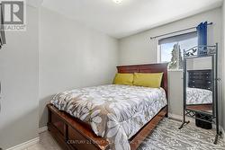 Bed 4 on ground level with laundry hookups. -