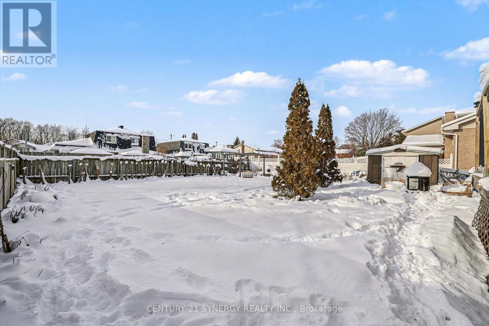 1350 Linden Crescent, Brockville, ON - Outdoor