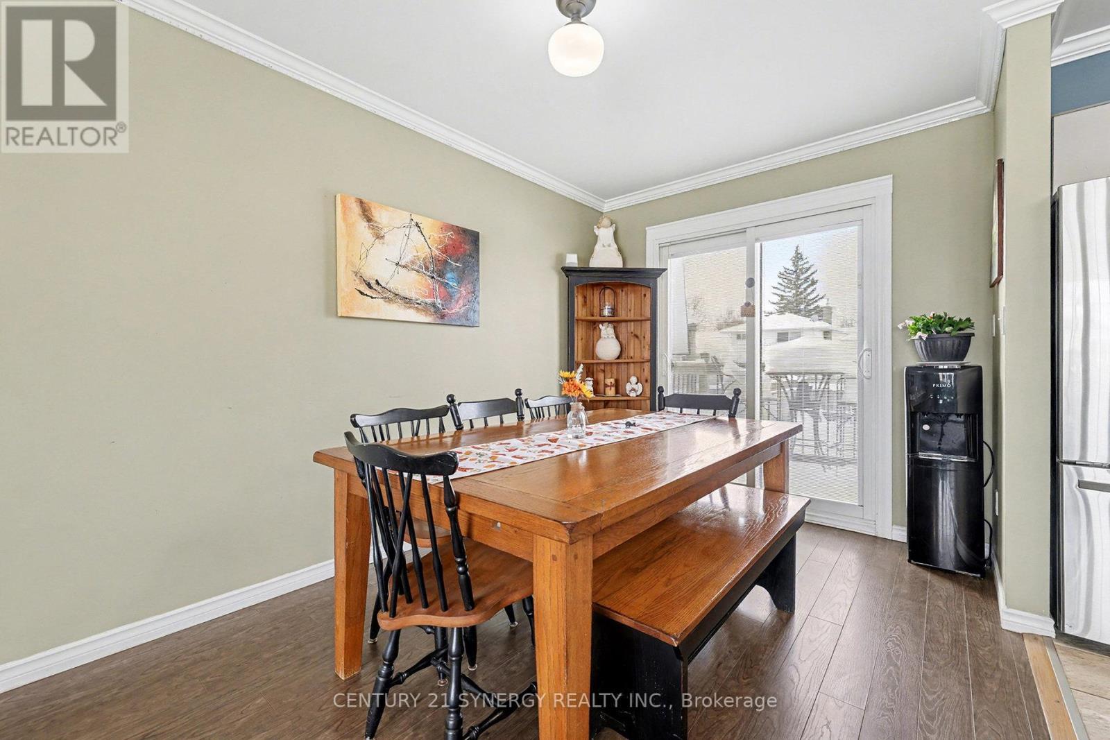 1350 Linden Crescent, Brockville, ON - Indoor Photo Showing Dining Room