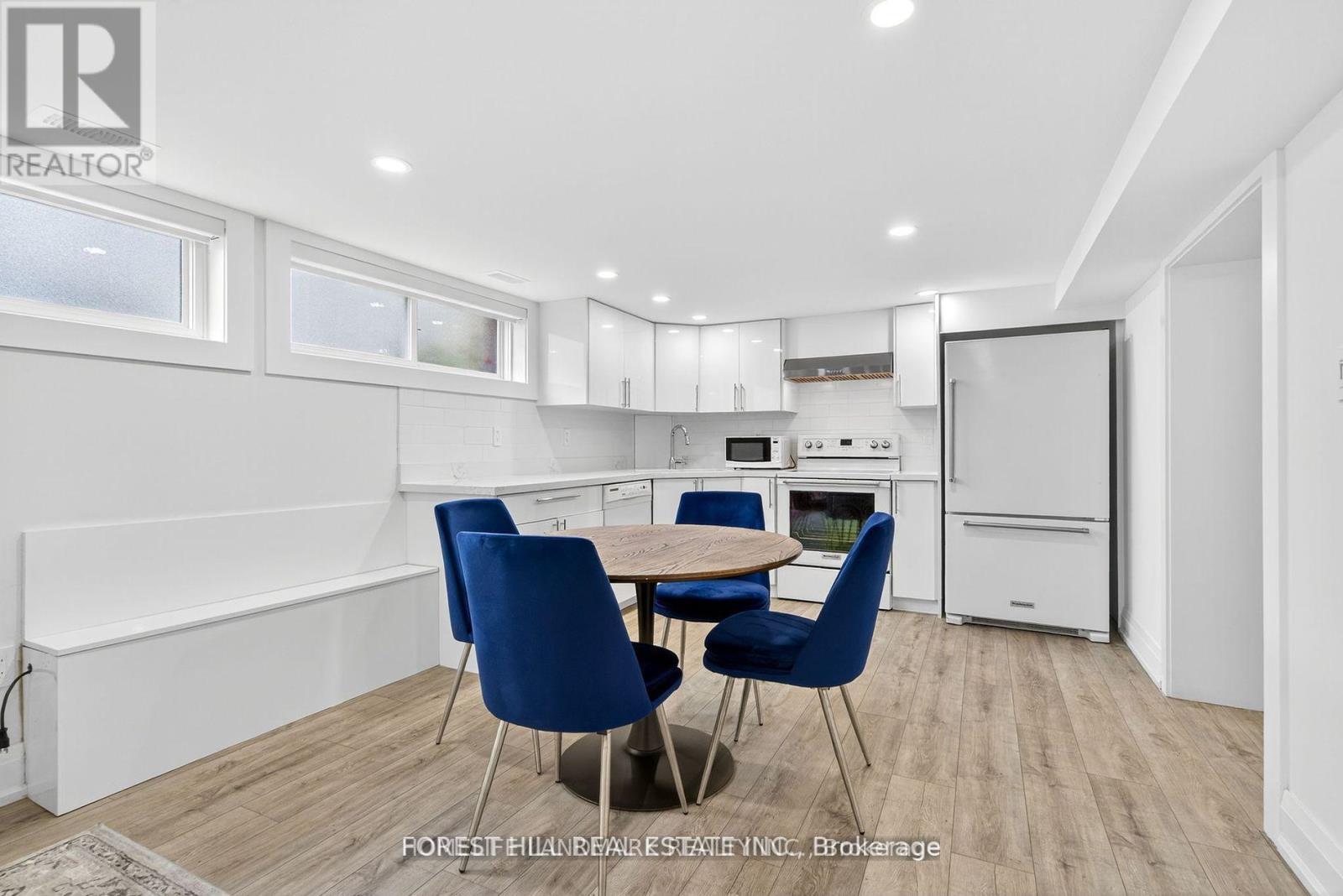 9 Tadcaster Place, Toronto, ON - Indoor