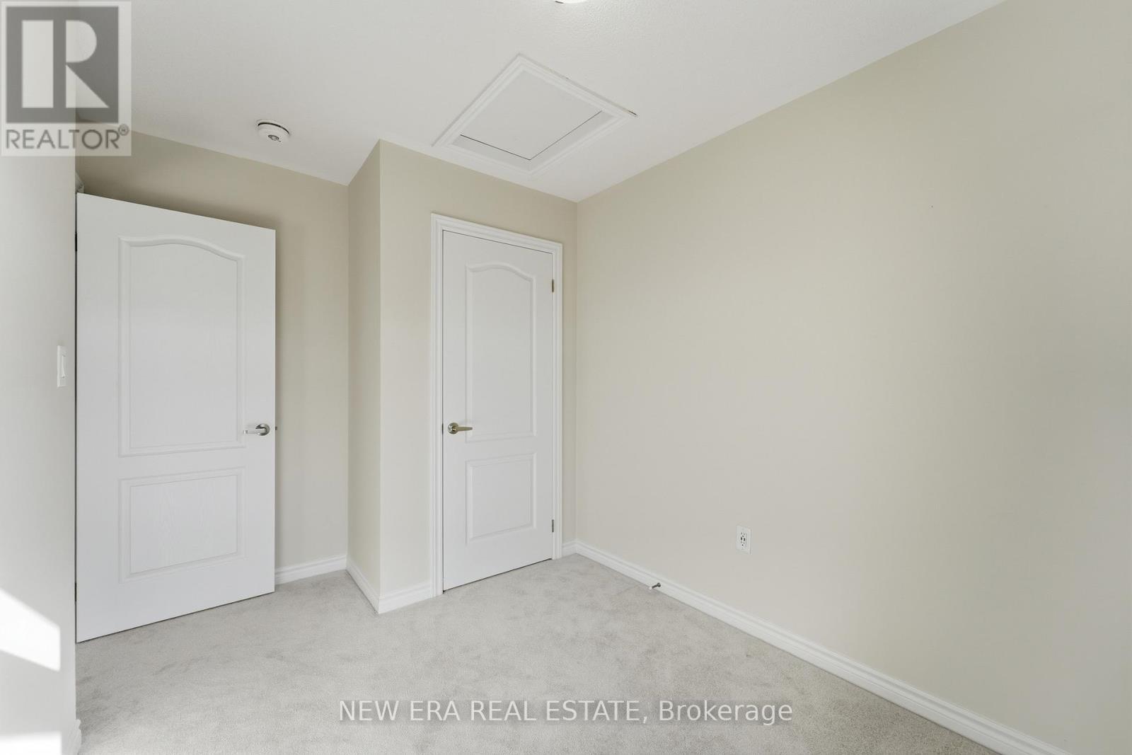 6 Malone Lane, Clarington, ON - Indoor Photo Showing Other Room